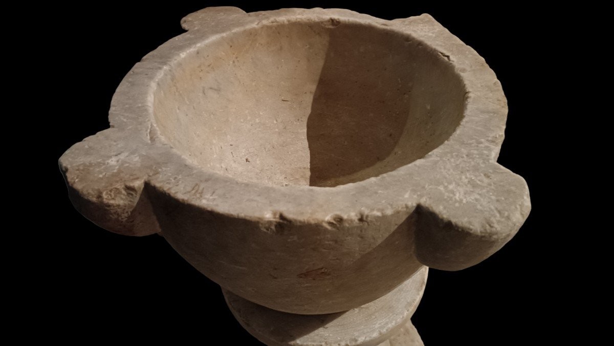 Grandissimo mortaio in marmo XVII secolo-photo-2