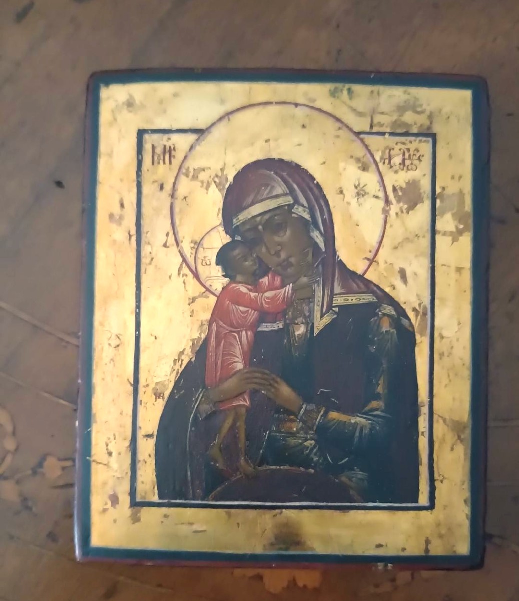 Antica Icona russa-fondo oro  vergine di Vladimir