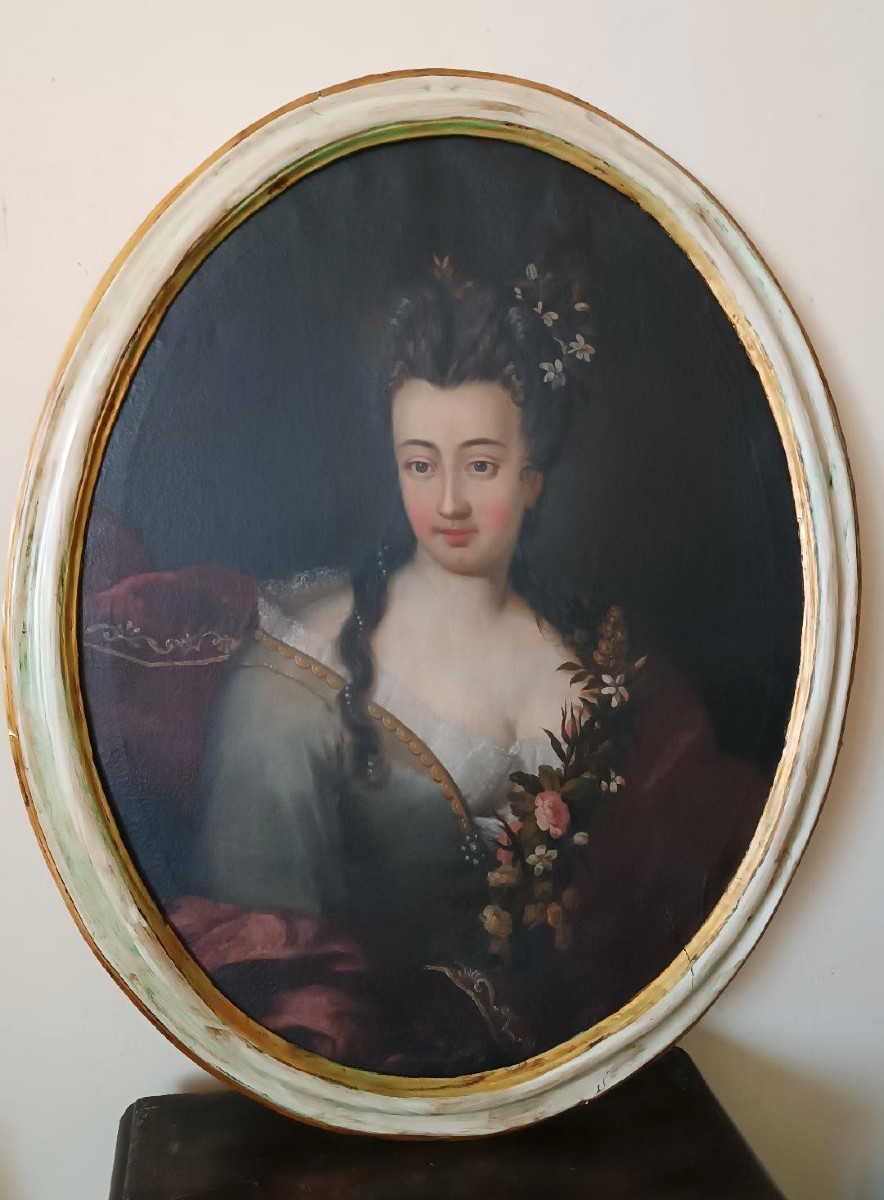 Dipinto ovale ritratto nobildonna XVIII secolo scuola italiana 108 cm x84 cm