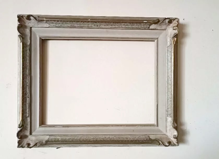 cornice legno laccata e dorata prima metà del 900