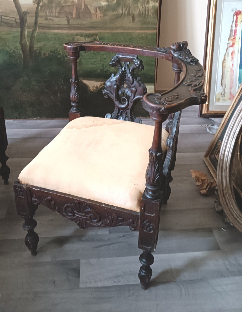 coppia poltrone ad angolo antiche stile rinascimento fine XIX secolo Firenze-photo-3