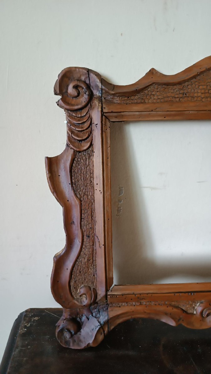 cornice antica in legno di frutto intagliato-photo-4
