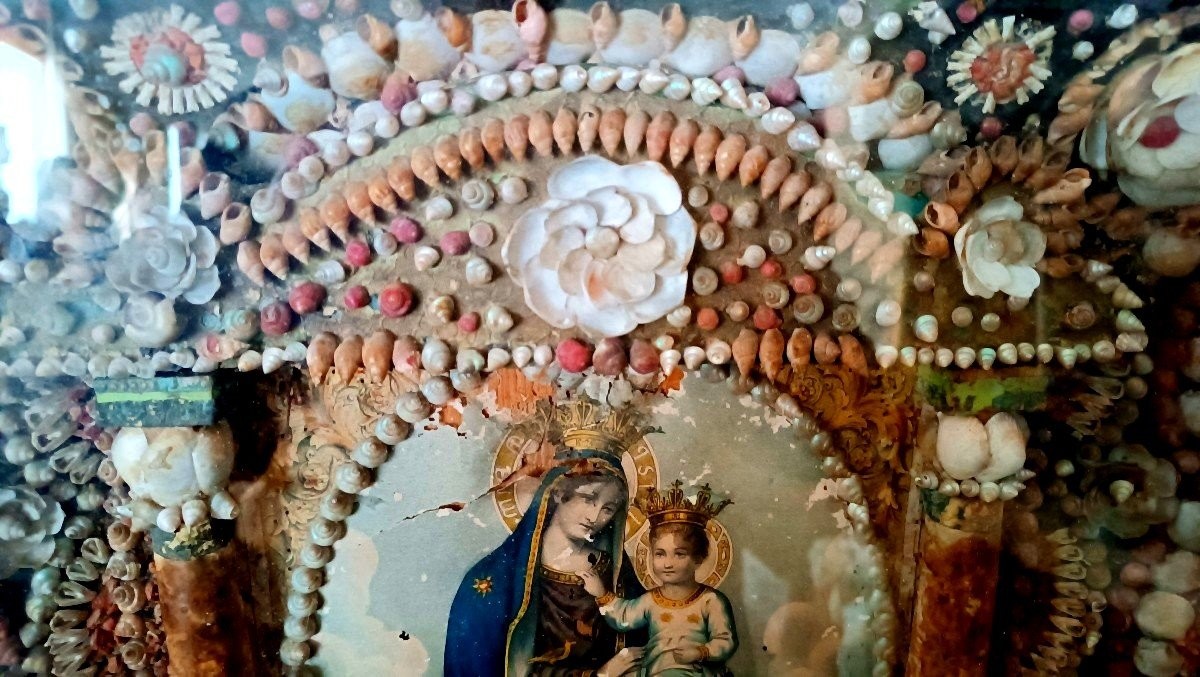 Grande esecuzione Madonna di Montenero in teca corallo e conchiglie  XIX secolo-photo-2