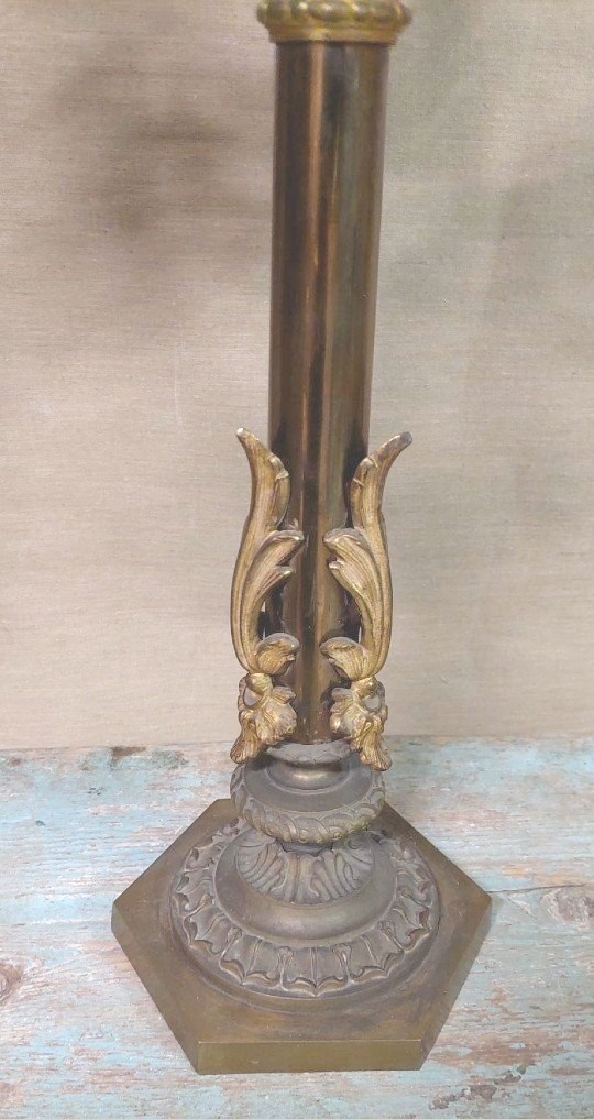 COPPIA IMPORTANTI  GRANDI CANDELIERI A  SEI LUCI IN BRONZO CESELLATO E  DORATO AL MERCURIO h.73-photo-5