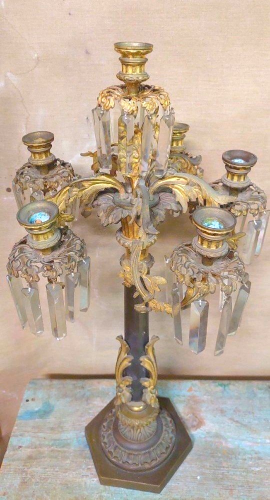 COPPIA IMPORTANTI  GRANDI CANDELIERI A  SEI LUCI IN BRONZO CESELLATO E  DORATO AL MERCURIO h.73-photo-4