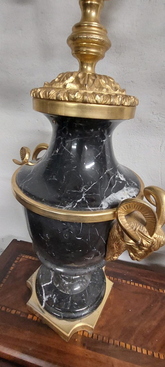 coppia di grandi candelabri  in marmo e bronzo  dorato H.70 CM-photo-1