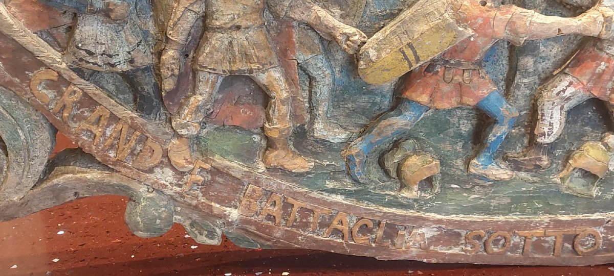 antica scultura , chiave di carretto siciliano  in legno LA GRANDE BATTAGLIA DI PARIGI-photo-3