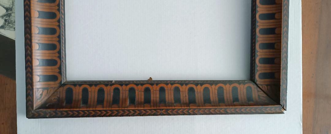 Cornice intarsiata in varie essenze fine 700 -photo-3