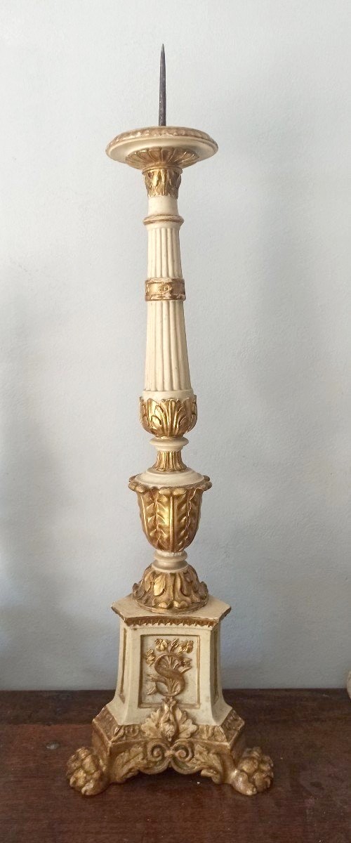 CANDELIERE LEGNO LACCATO DORATO FINE 700 h.80 cm