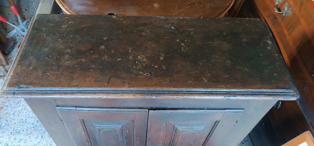 Grande inginocchiatoio IN NOCE o credenza inizi XVII SECOLO-ITALIA-photo-4