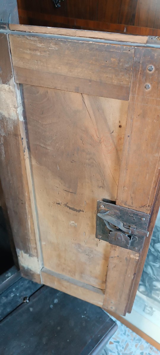 Grande inginocchiatoio IN NOCE o credenza inizi XVII SECOLO-ITALIA-photo-3