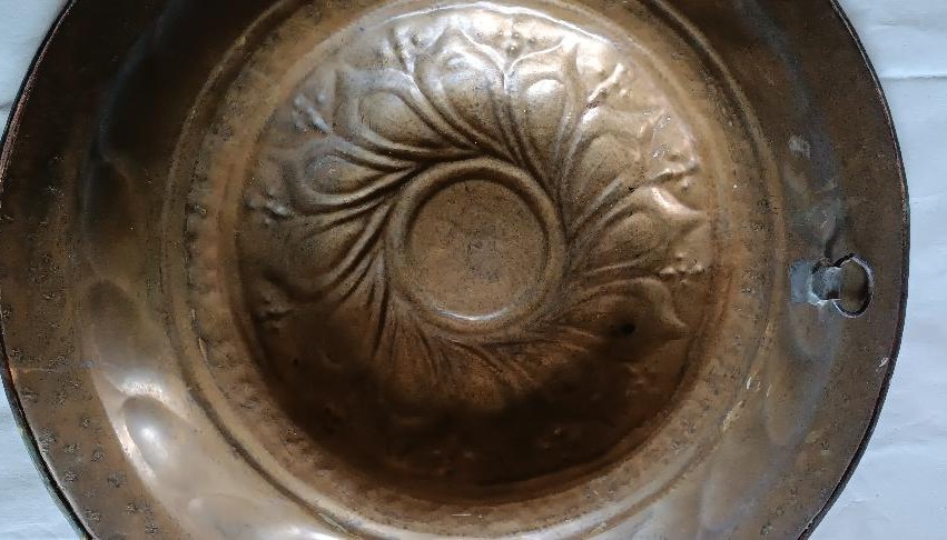 Antico piatto da elemosina in ottone , XVII secolo -ELEMOSINIERE-photo-5