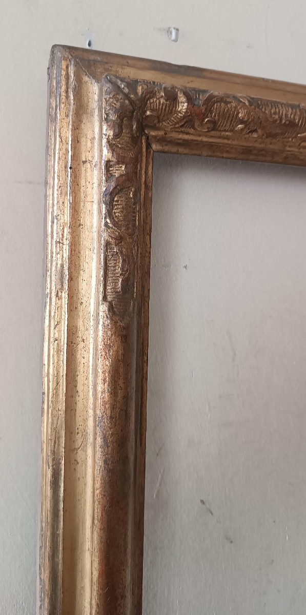 Cornice antica in legno dorato con intagli floreali-photo-3