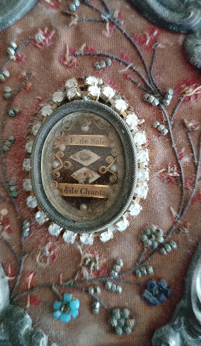 Antico Reliquiario in argento con reliquie 20x17 cm-photo-1