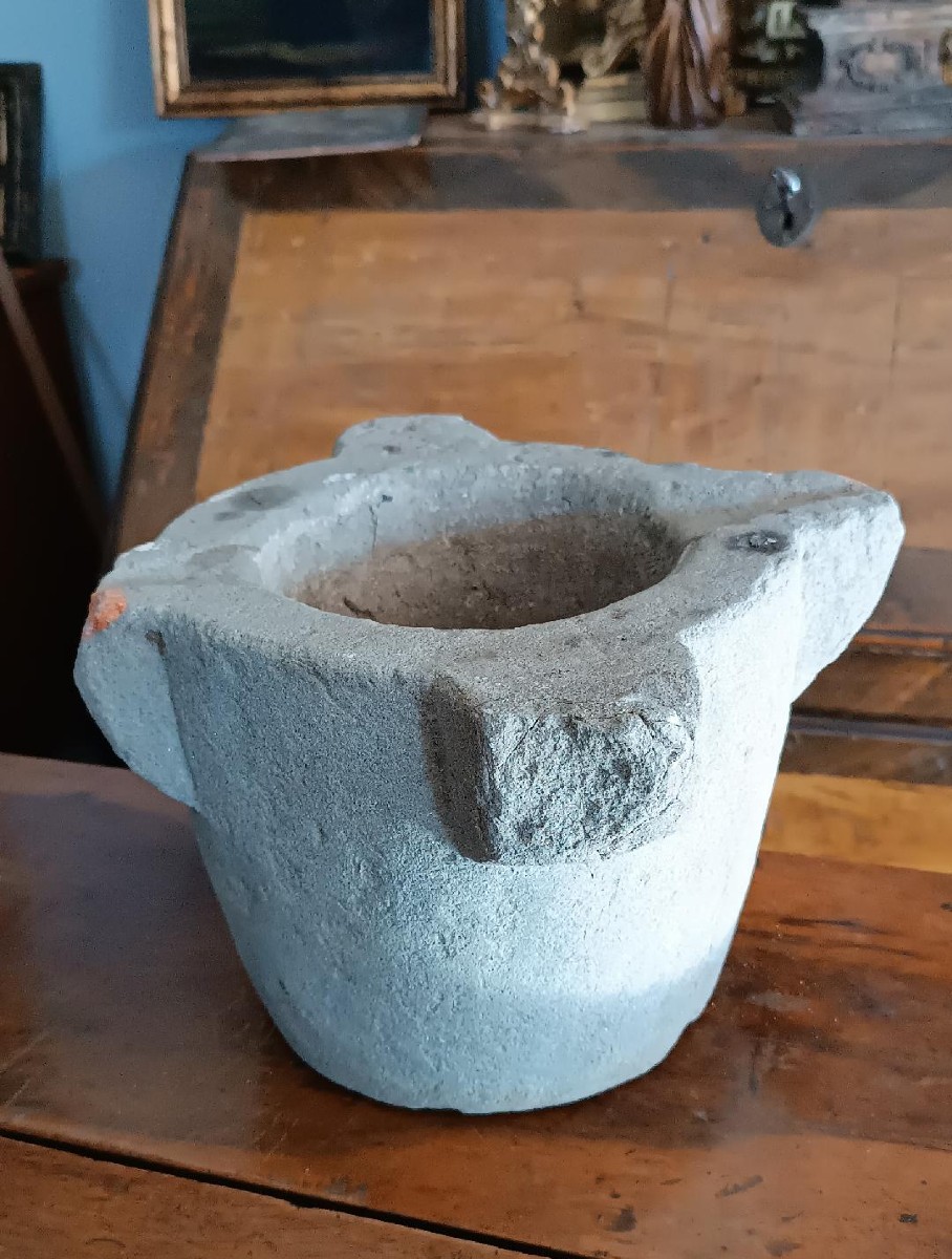 Mortaio in pietra XVII secolo italia-photo-7