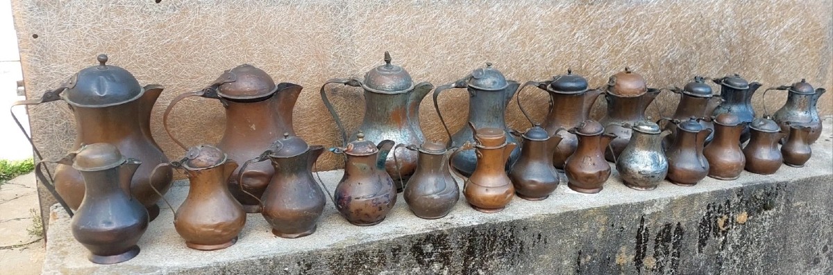 RARA collezione di 22 brocche/brocche antiche in rame  del XVIII/XIX secolo-photo-2