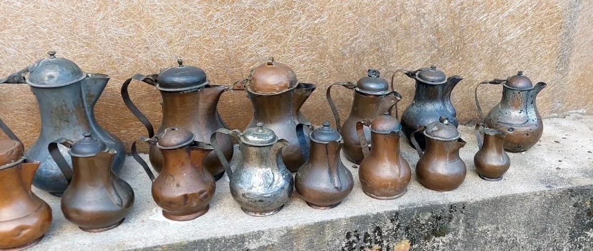 RARA collezione di 22 brocche/brocche antiche in rame  del XVIII/XIX secolo-photo-6