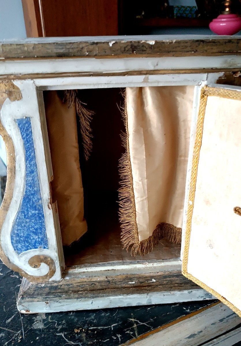 Antico tabernacolo in legno dipinto e dorato XVIII secolo-photo-4