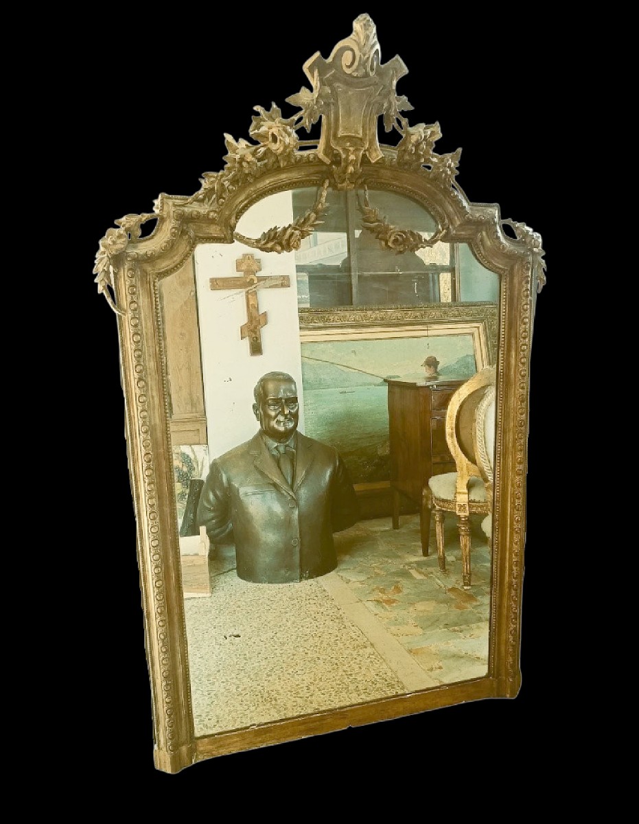 Grande specchiera in legno dorato del XIX secolo stile Napoleone III.