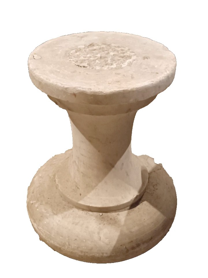 Base in marmo bianco carrara antico