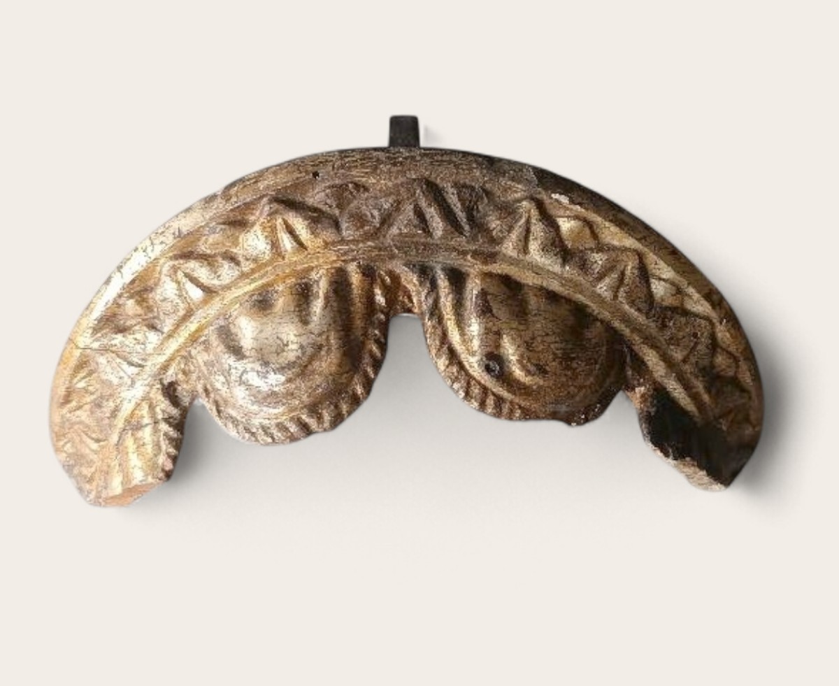 Corona da edicola frammento legno dorato XVIII secolo