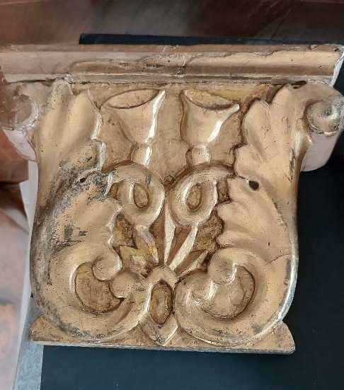 Antica coppia di fregi dorati in legno intagliato-photo-4