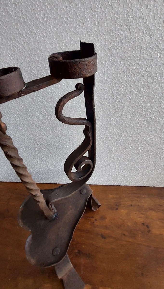 ANTICO CANDELIERE iN FERRO BATTUTO E FORGIATO XVIII Secolo-photo-3