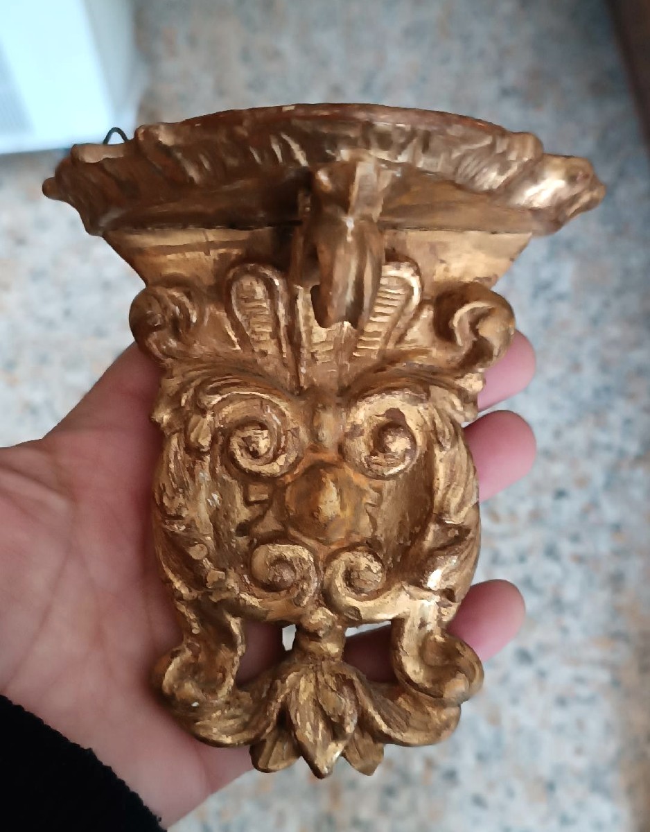 Piccola mensola in legno dorato Barocca XVIII secolo.0-photo-3