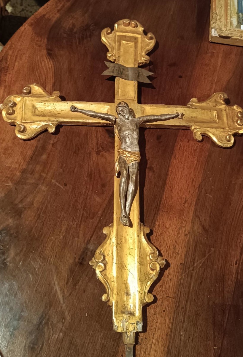 Antico grande crocifisso in legno dorato con cristo XVIII secolo italia-photo-2
