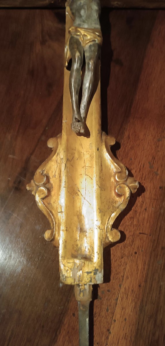 Antico grande crocifisso in legno dorato con cristo XVIII secolo italia-photo-1