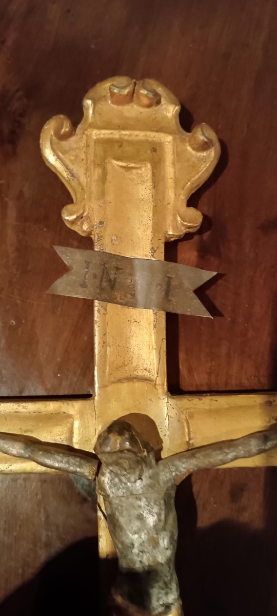 Antico grande crocifisso in legno dorato con cristo XVIII secolo italia-photo-6