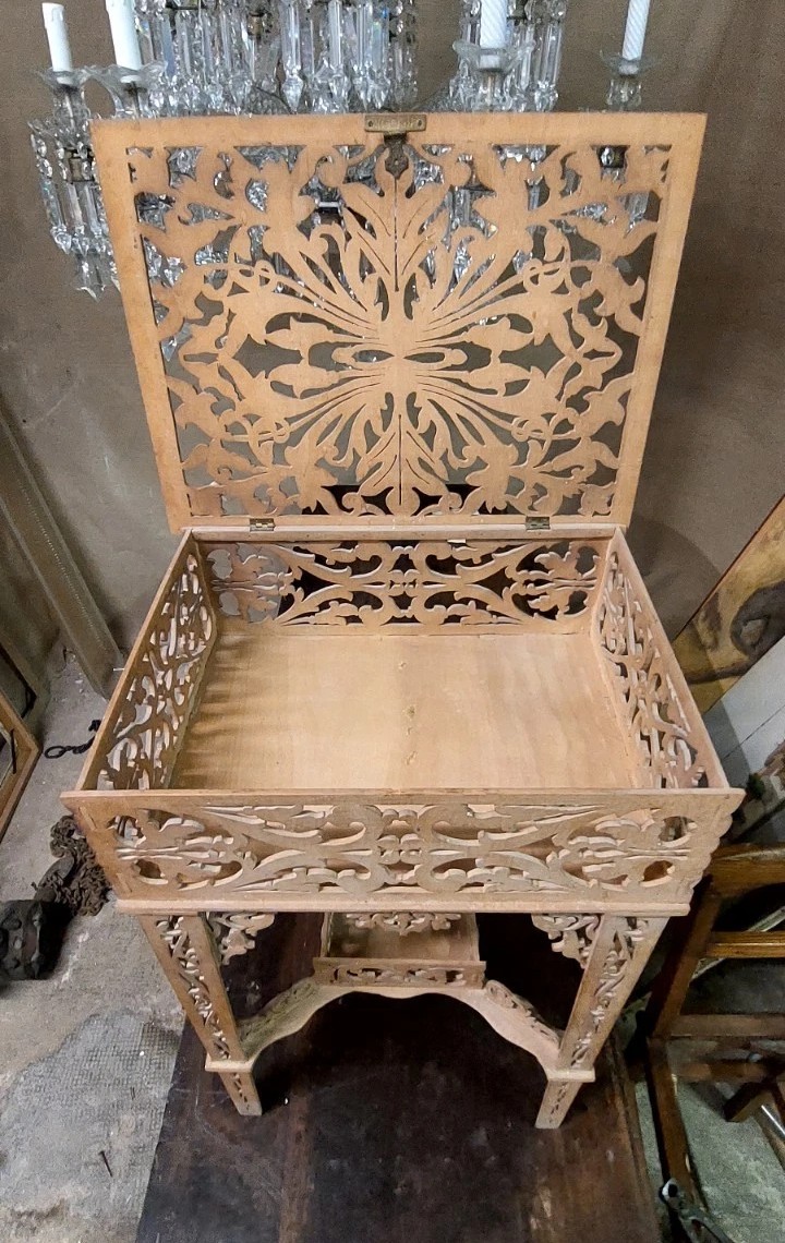 RARO TAVOLINO LEGNO A TRAFORO DITTA AMATI TORINO ANTICO-photo-1