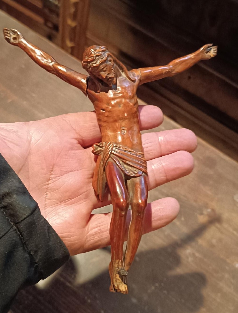 cristo antico in legno di bosso XVIII secolo-photo-2