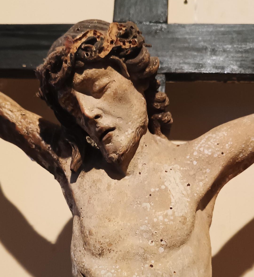 Antico grande cristo in legno policromo fine XVII secolo --photo-4