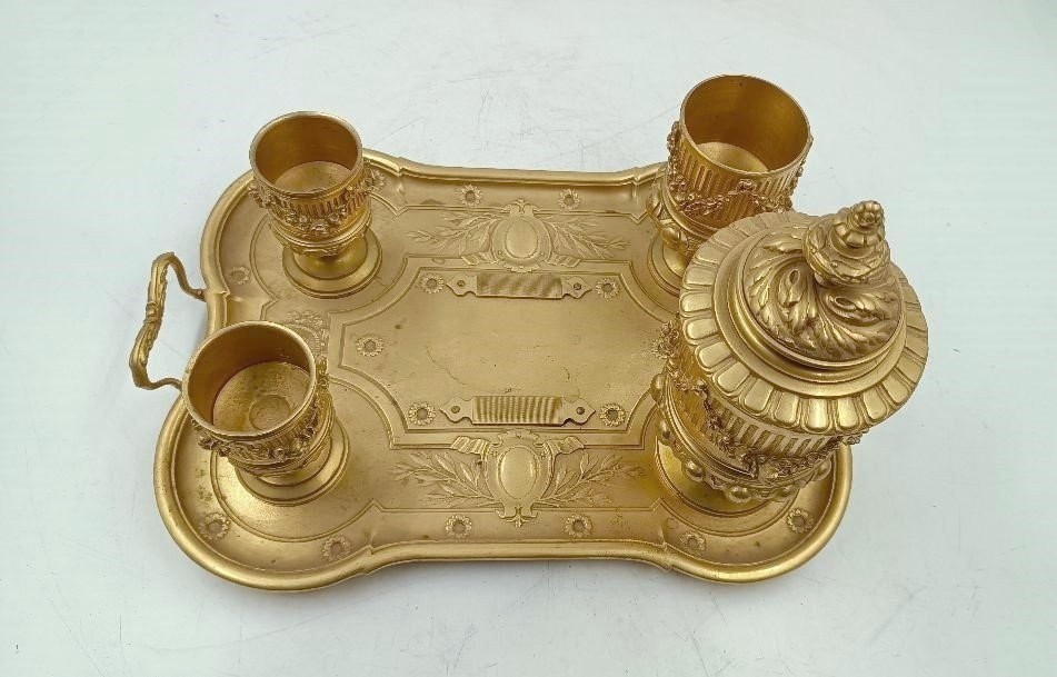 Grande calamaio in bronzo dorato al mercurio del periodo Napoleone III0