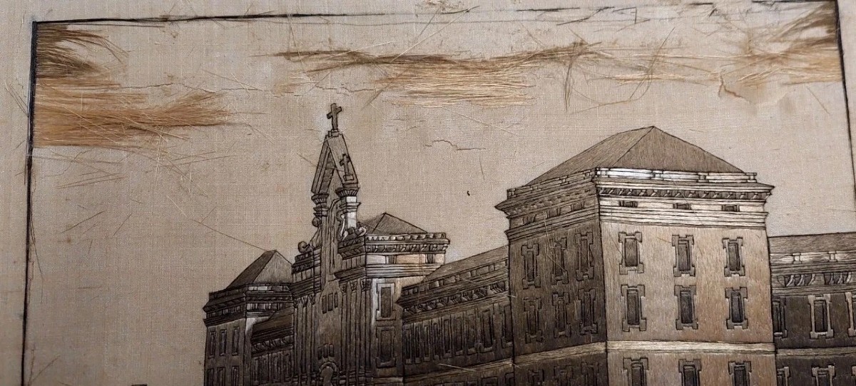 Antico ricamo a filo su seta del XIX secolo , Albergo Dei Poveri. Genova-photo-4