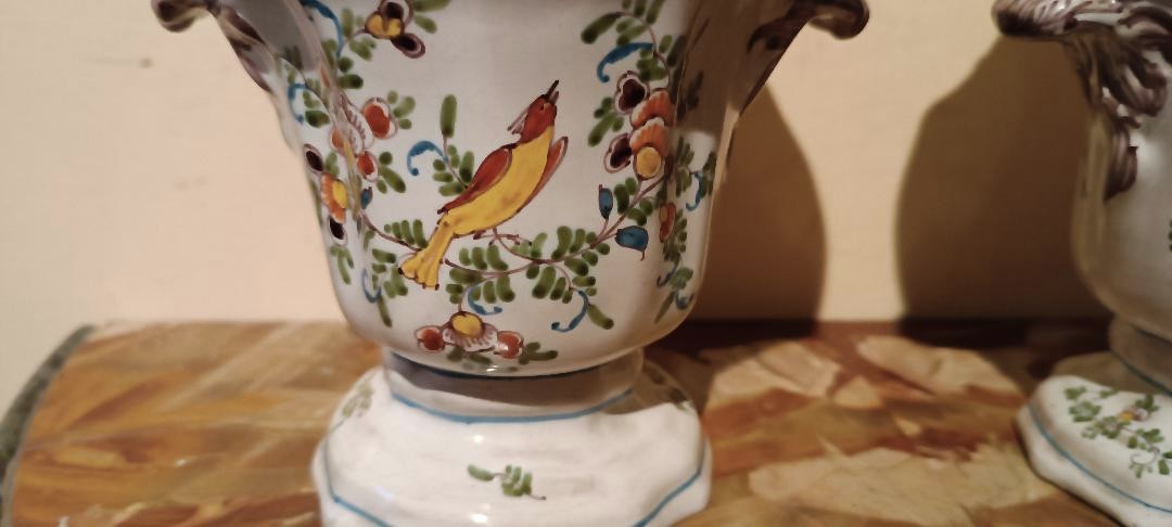 Coppia di vasi in maiolica decorata XVIII secolo Francia-photo-5