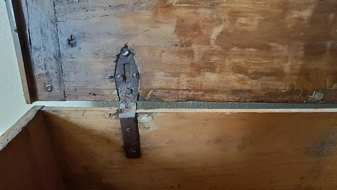 Piccola cassa scatola in legno XVII  secolo toscana 68x30-photo-4