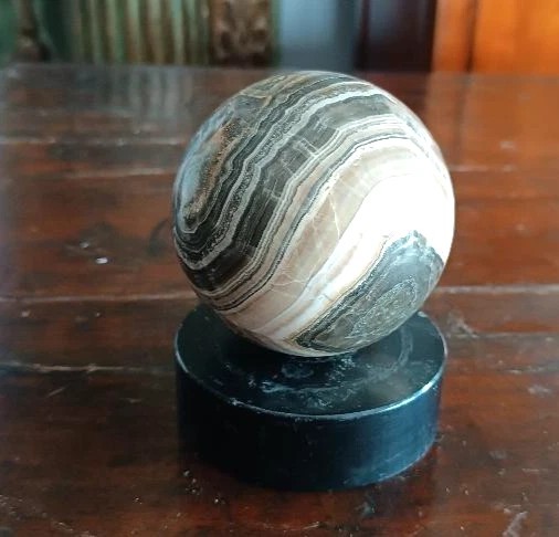 sfera in marmo anni 40 con base-photo-2