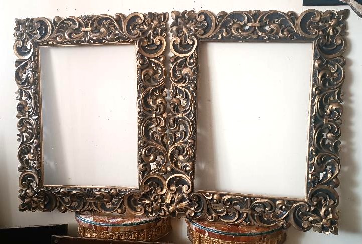 Grande Antica cornice laccata e dorata Italia XIX secolo-photo-2