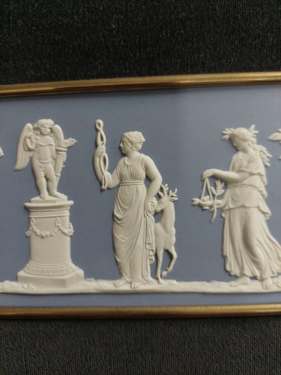 Grande placca   Wedgwood England  Incorniciata con bordo dorato., misura 33x18 cm  , placca 22 -photo-1