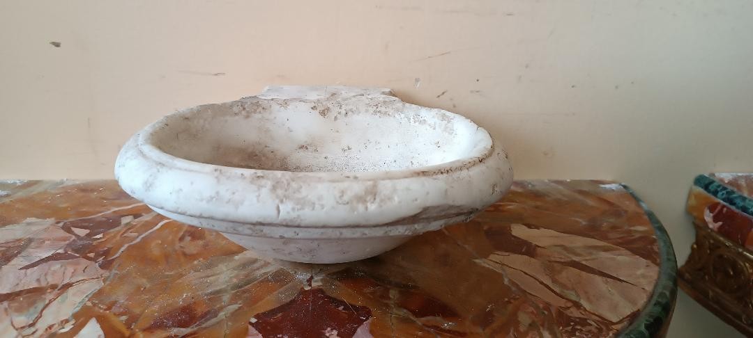 Piccola acquasantiera antica in marmo XVII secolo toscana-photo-3