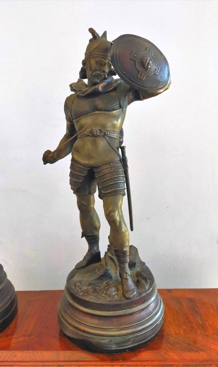 Coppia sculture in metallo -"guerrieri" Detrier H.66 CM-photo-3