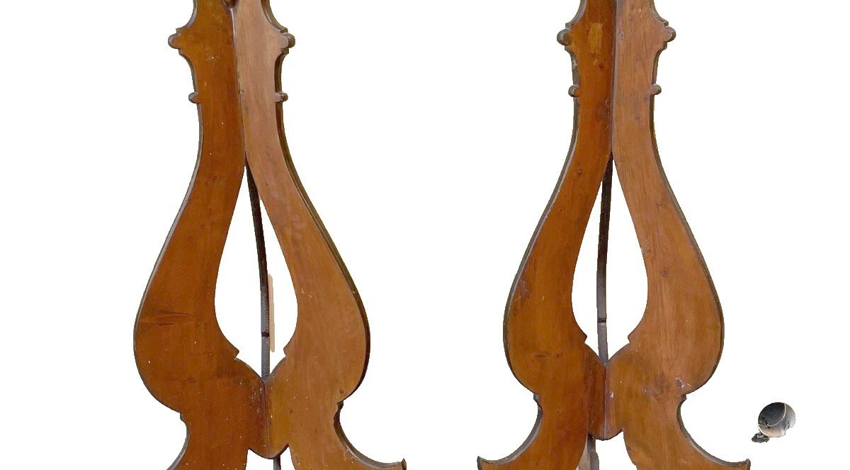 Grande coppia di candelieri , basi , treppiedi in legno dipinto , di fine '700 primi 800-photo-1