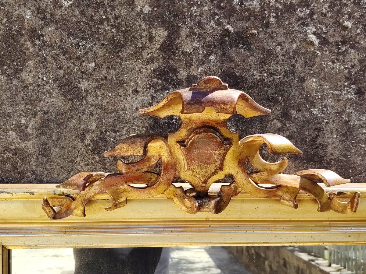 Grande specchiera in legno del XIX secolo ,  dorata a mecca  con cimasa-photo-2