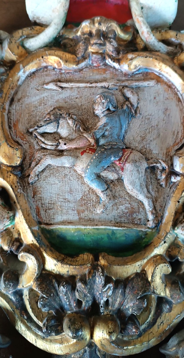 Antico stemma araldico in legno laccato e dorato fine XVII inizi XVIII secolo-photo-3