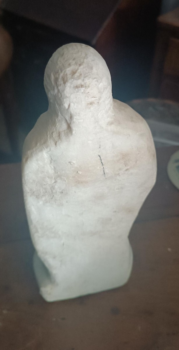 Antica scultura in marmo raffigurante Santa Lucia-photo-5
