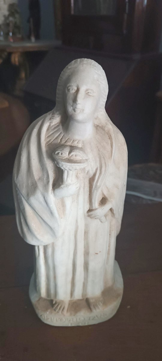 Antica scultura in marmo raffigurante Santa Lucia