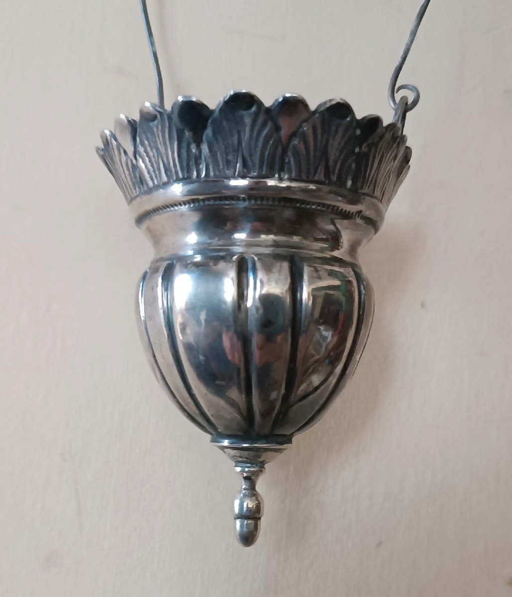 Artigianato italiano del XIX secolo. acquasantiera in argento con bacinella rimovibile.-photo-4