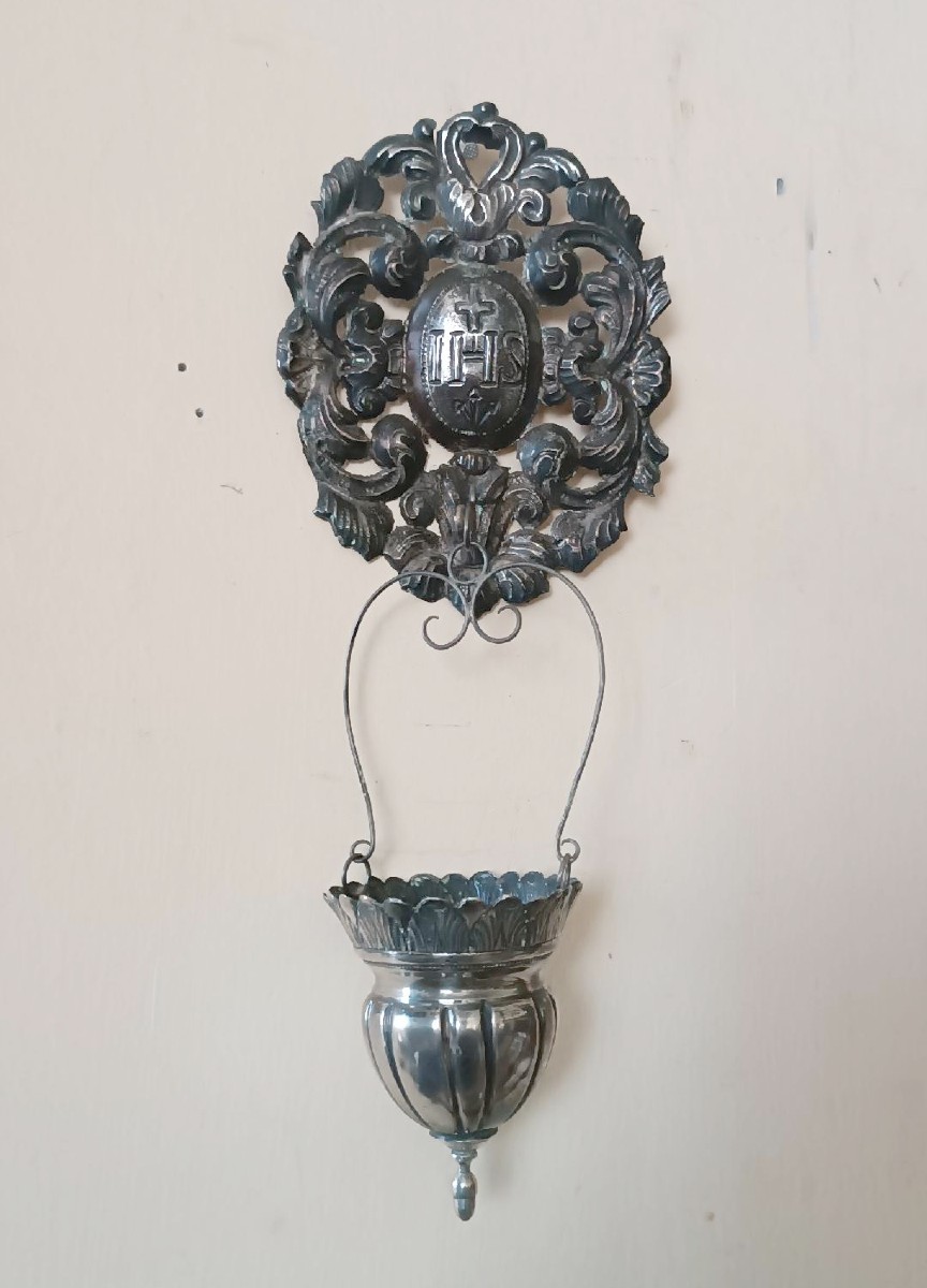 Artigianato italiano del XIX secolo. acquasantiera in argento con bacinella rimovibile.-photo-6